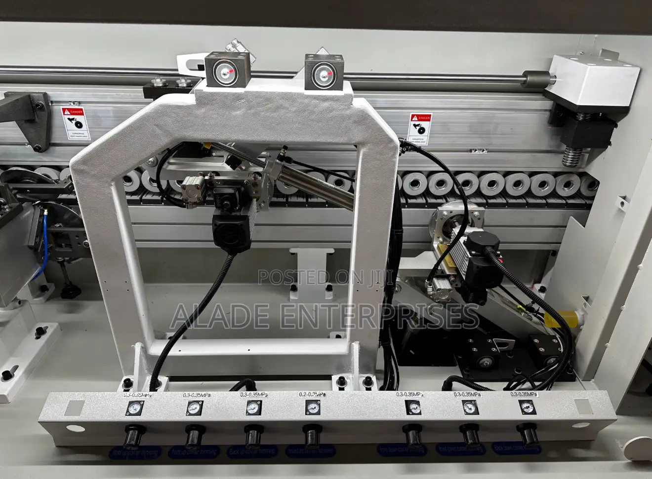 We50xyc 7 Function Edge Banding Machine With Pre-heating