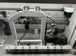 We50xyc 7 Function Edge Banding Machine With Pre-heating