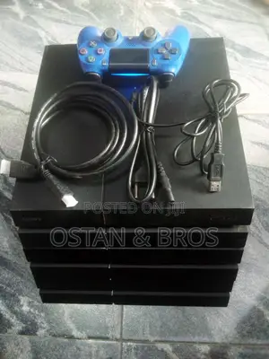 Playstations 4 Fat+Games Accessories
