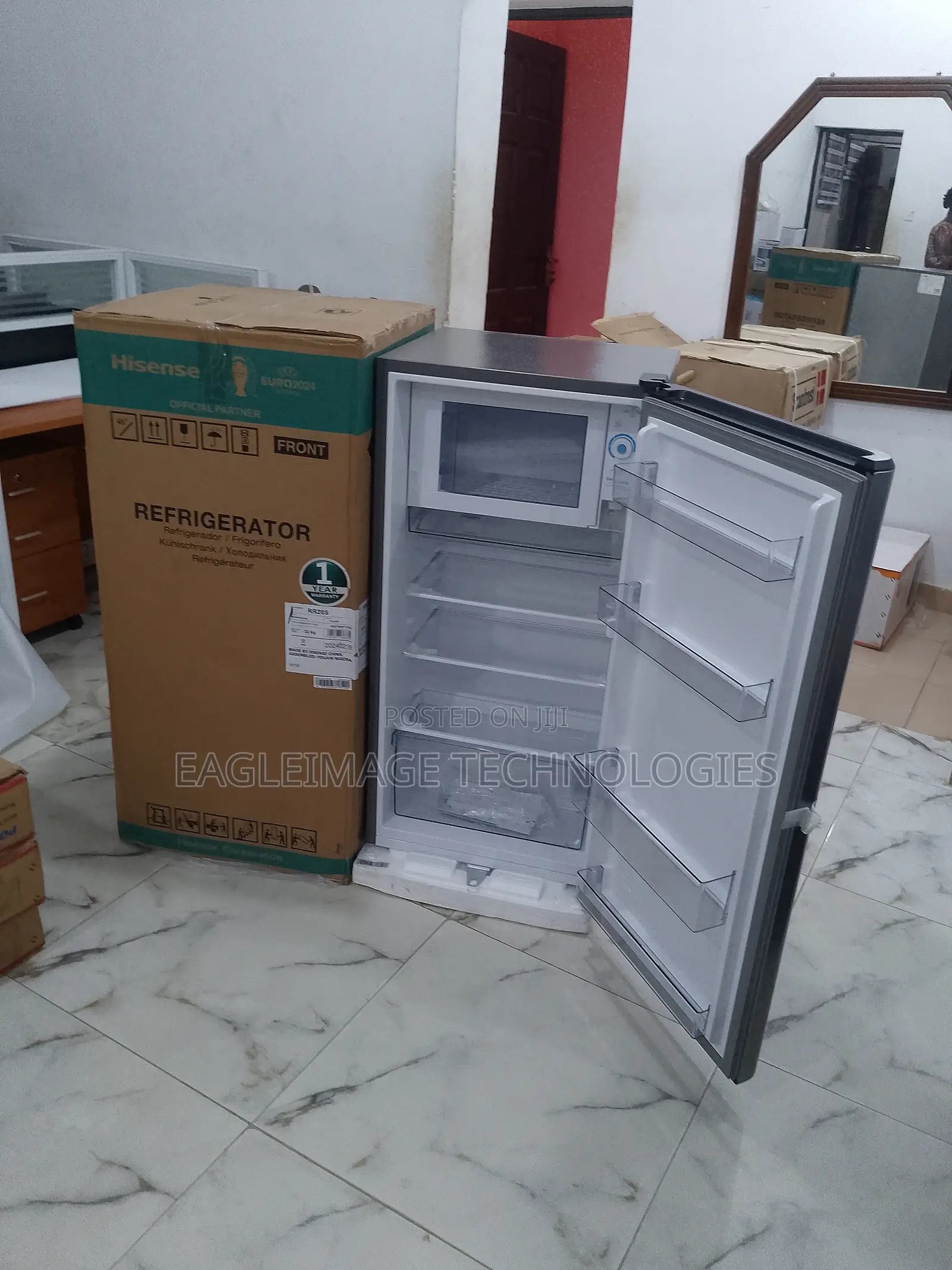 Hisense Chilled With Care Ref Single Door Rs20s