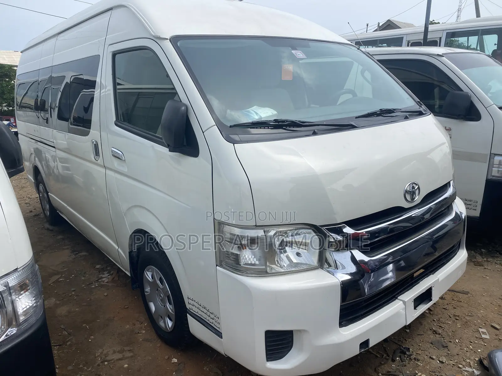 Toyota HiAce 2018 White