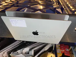 Laptop Apple MacBook Pro 2021 M1 16GB Apple M1 Pro SSD 1T