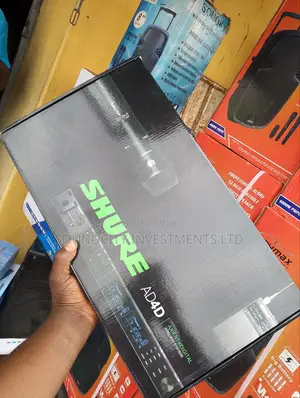 Shure Ad4d Double Handle Digital Wireless Microphone.