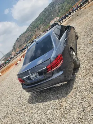 Mercedes-Benz E350 Base 4Matic Sedan AWD (3.5L 6cyl 7A) 2015 Gray