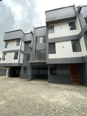 4bdrm Duplex in Chomley Court Agungi for rent