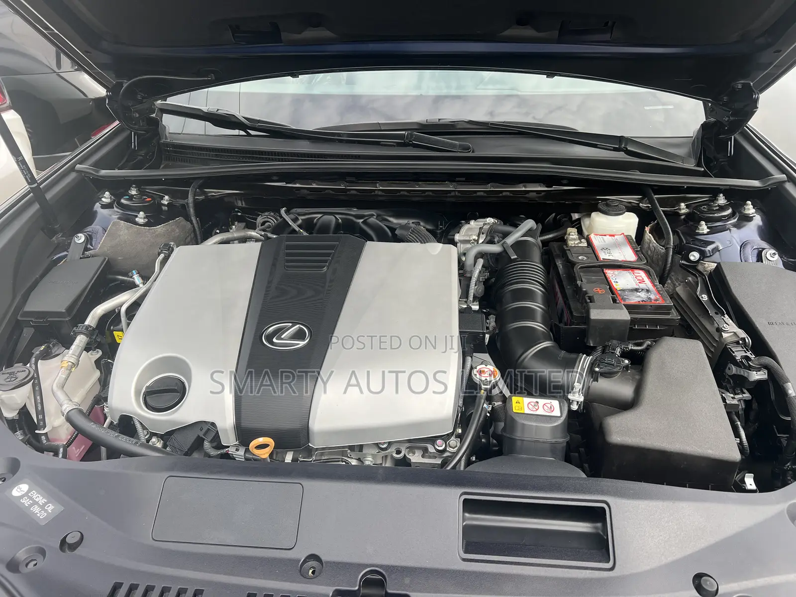 Lexus ES 2020 Blue