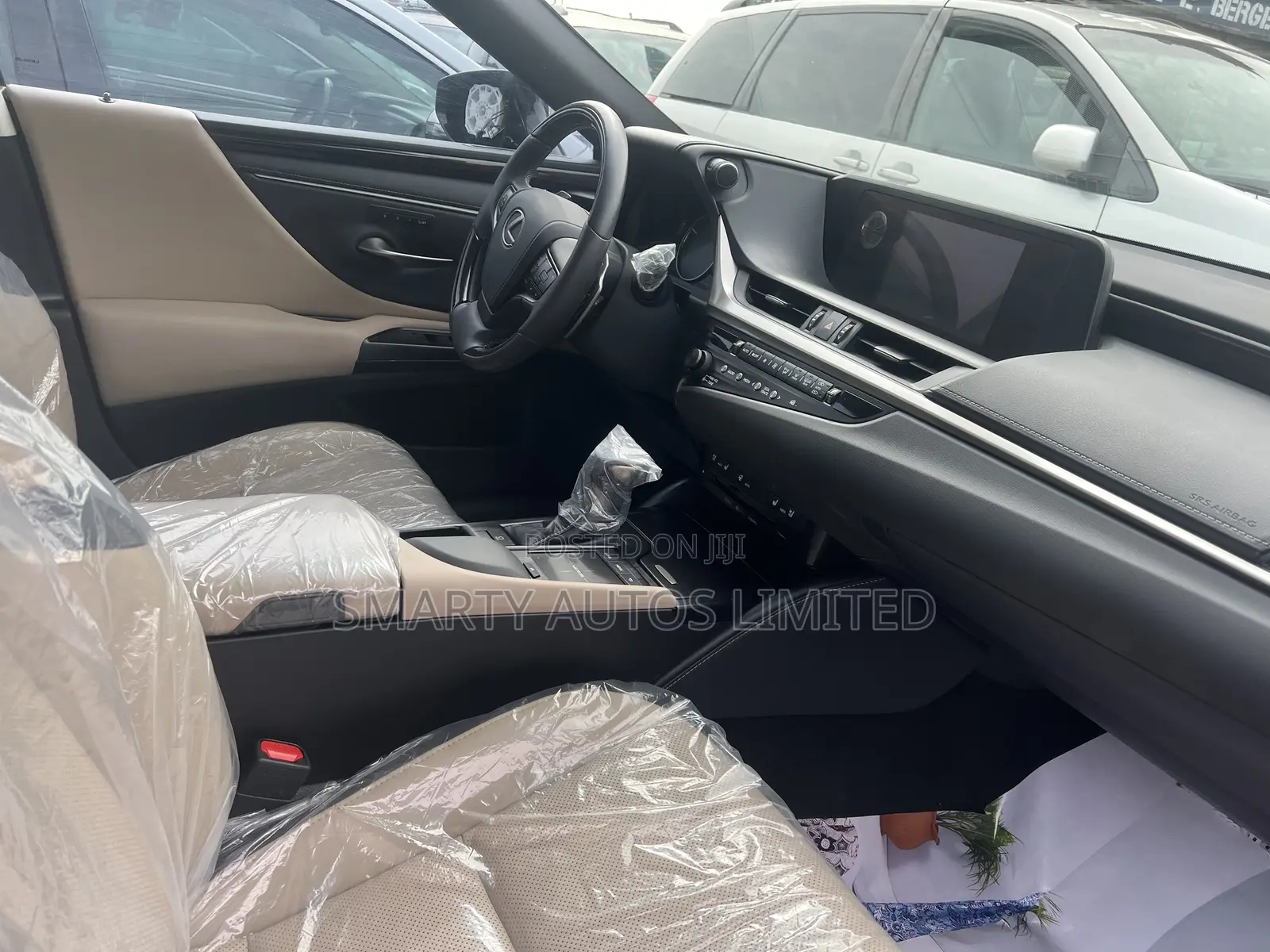 Lexus ES 2020 Blue