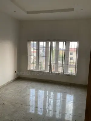 4bdrm Townhouse / Terrace in Guzape District for rent