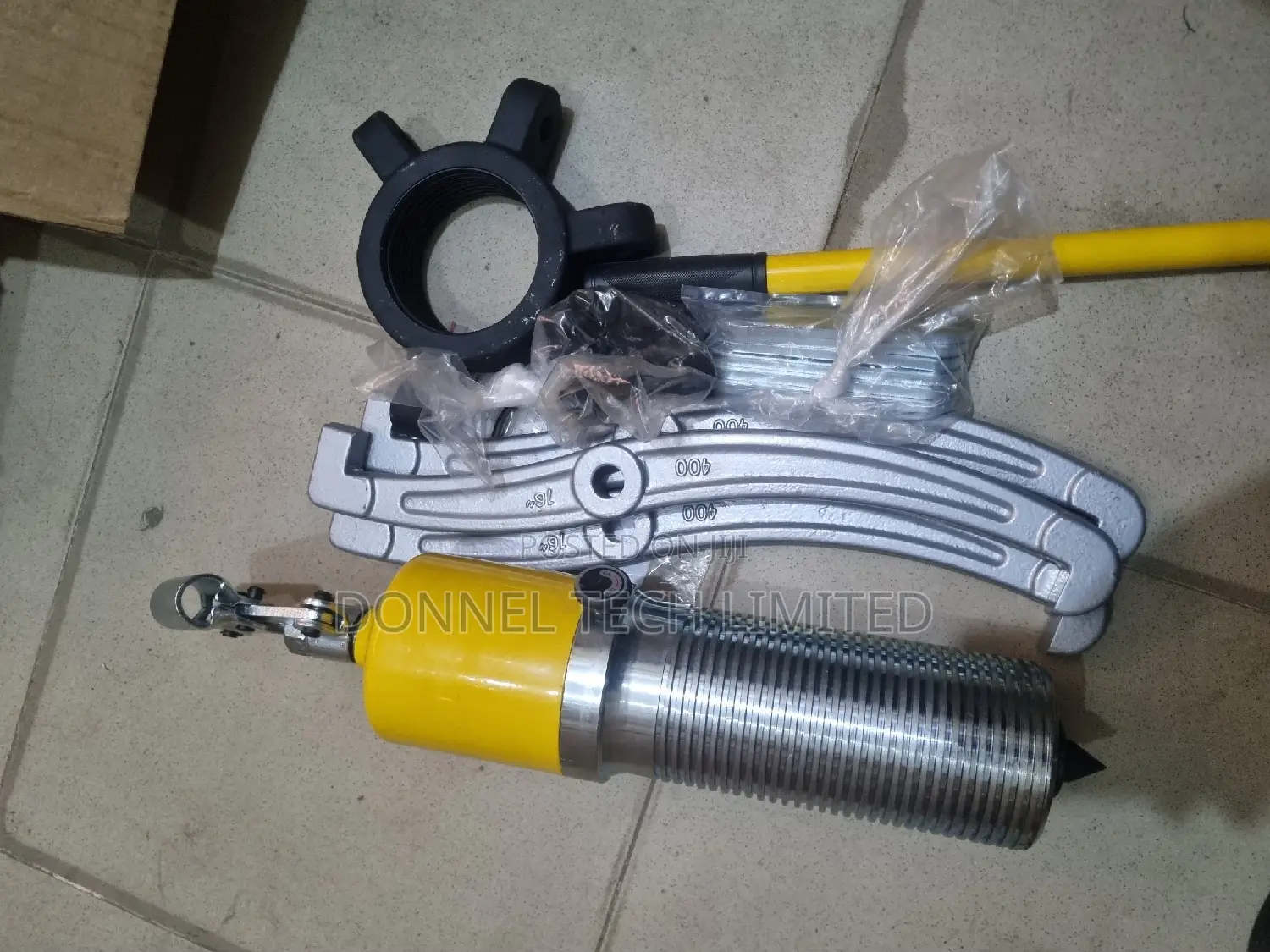 Zyl-30ton Hydraulic Gear Puller