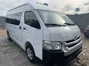 Photo - Toyota HiAce 2015 White
