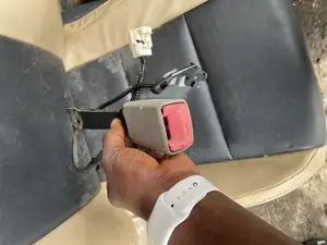 Seat Belt Hock Camry 2013