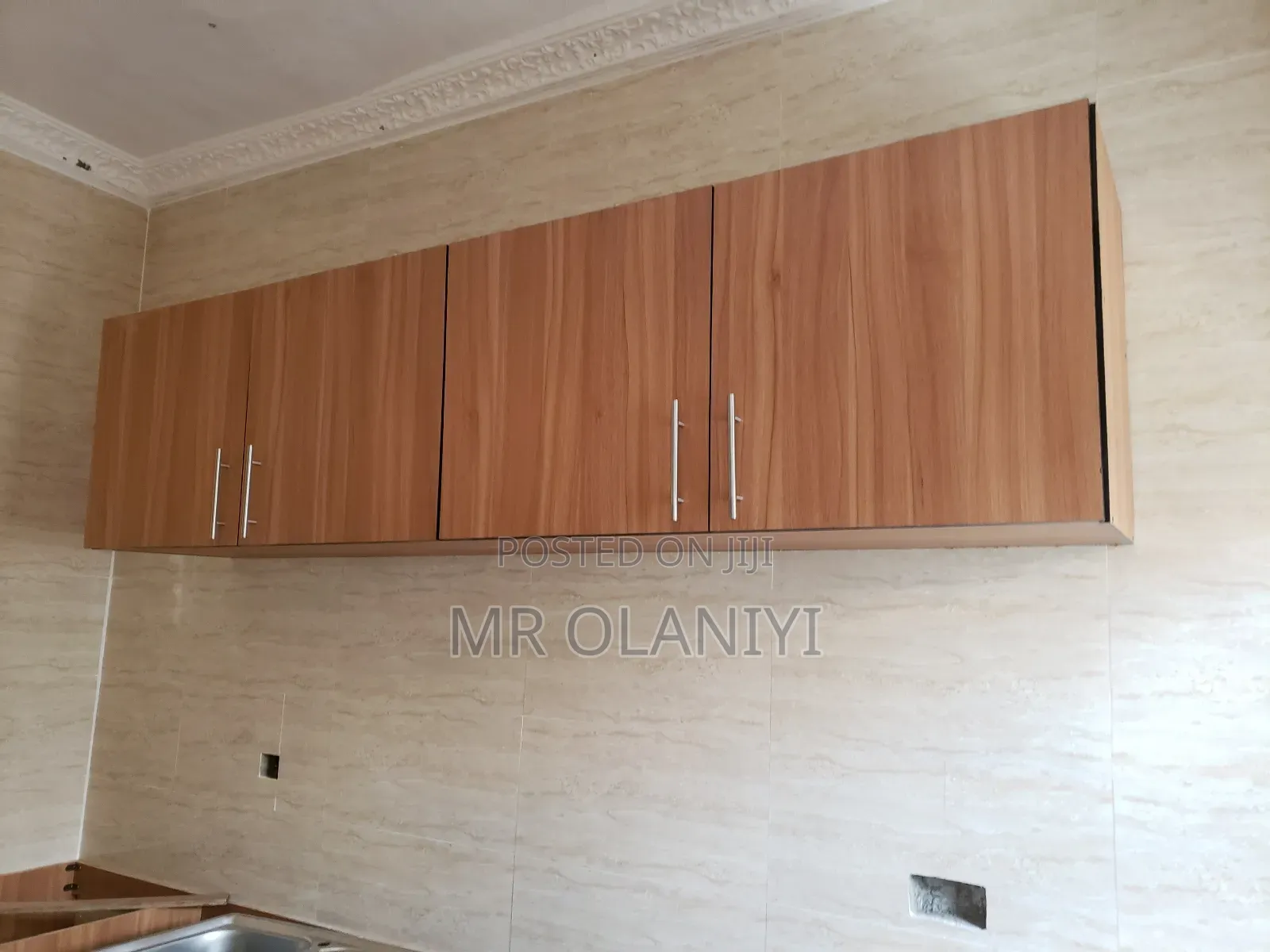 Kitchen Cabinet