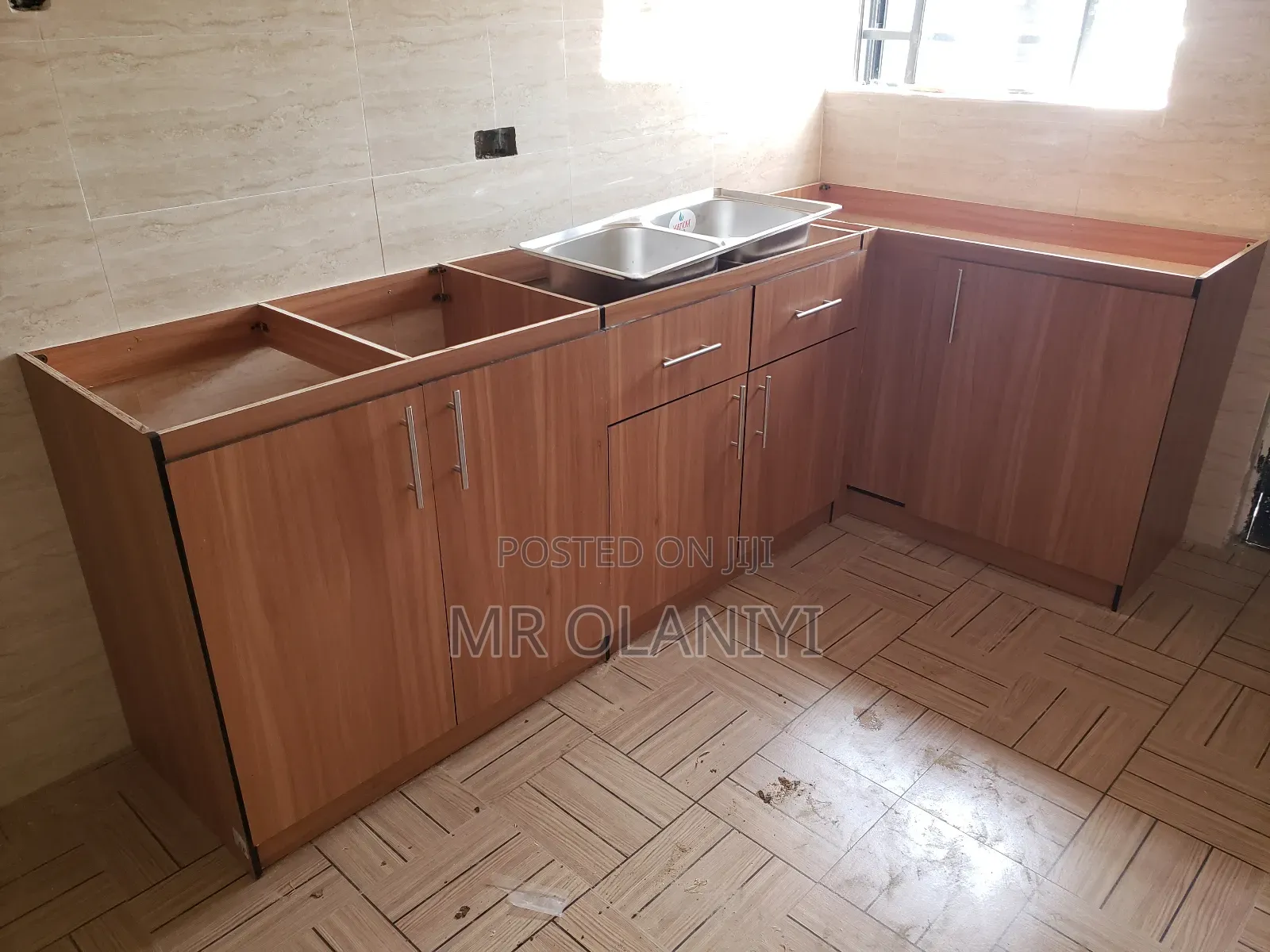 Kitchen Cabinet