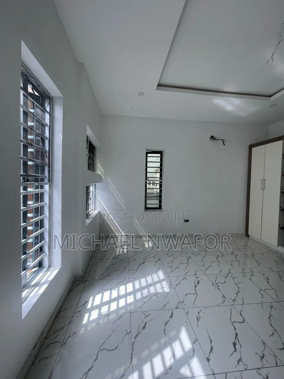 Furnished 3bdrm Duplex in Chevron for sale