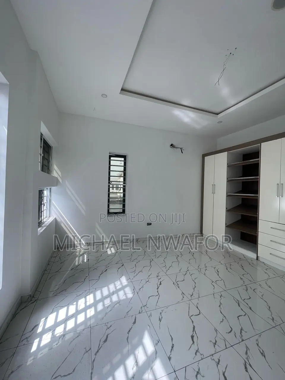 Furnished 3bdrm Duplex in Chevron for sale
