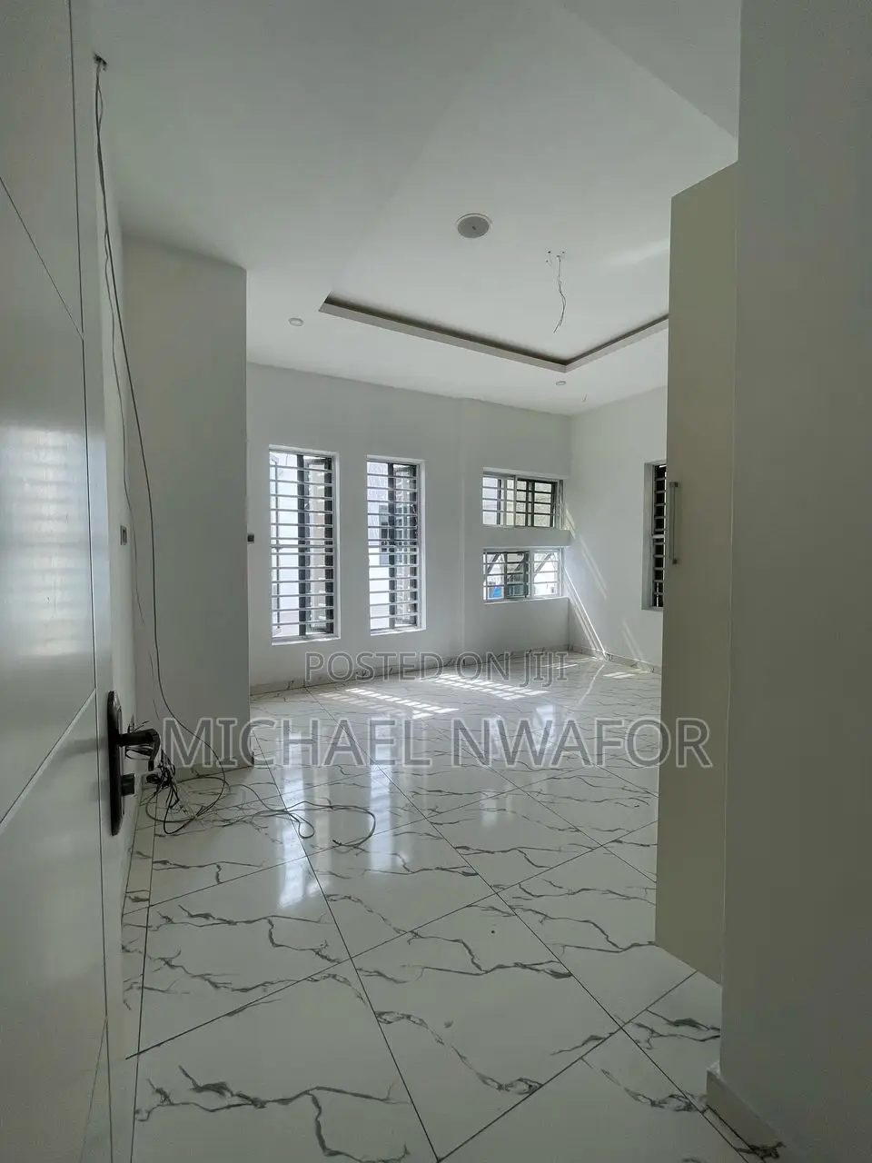 Furnished 3bdrm Duplex in Chevron for sale