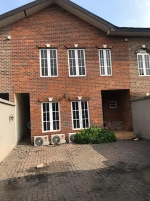 Furnished 4bdrm Duplex in Idado for sale