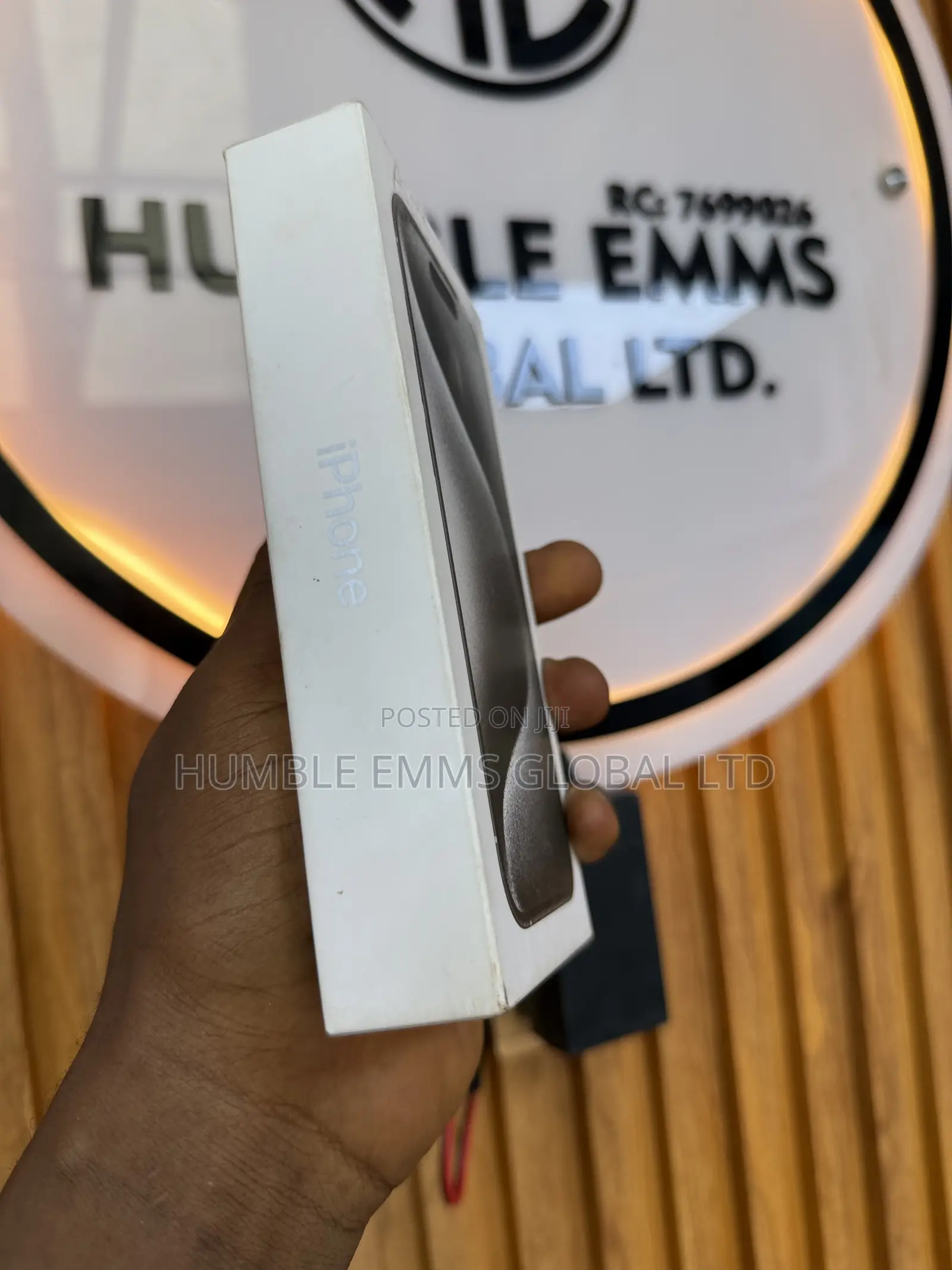 New Apple iPhone 15 Pro 128 GB