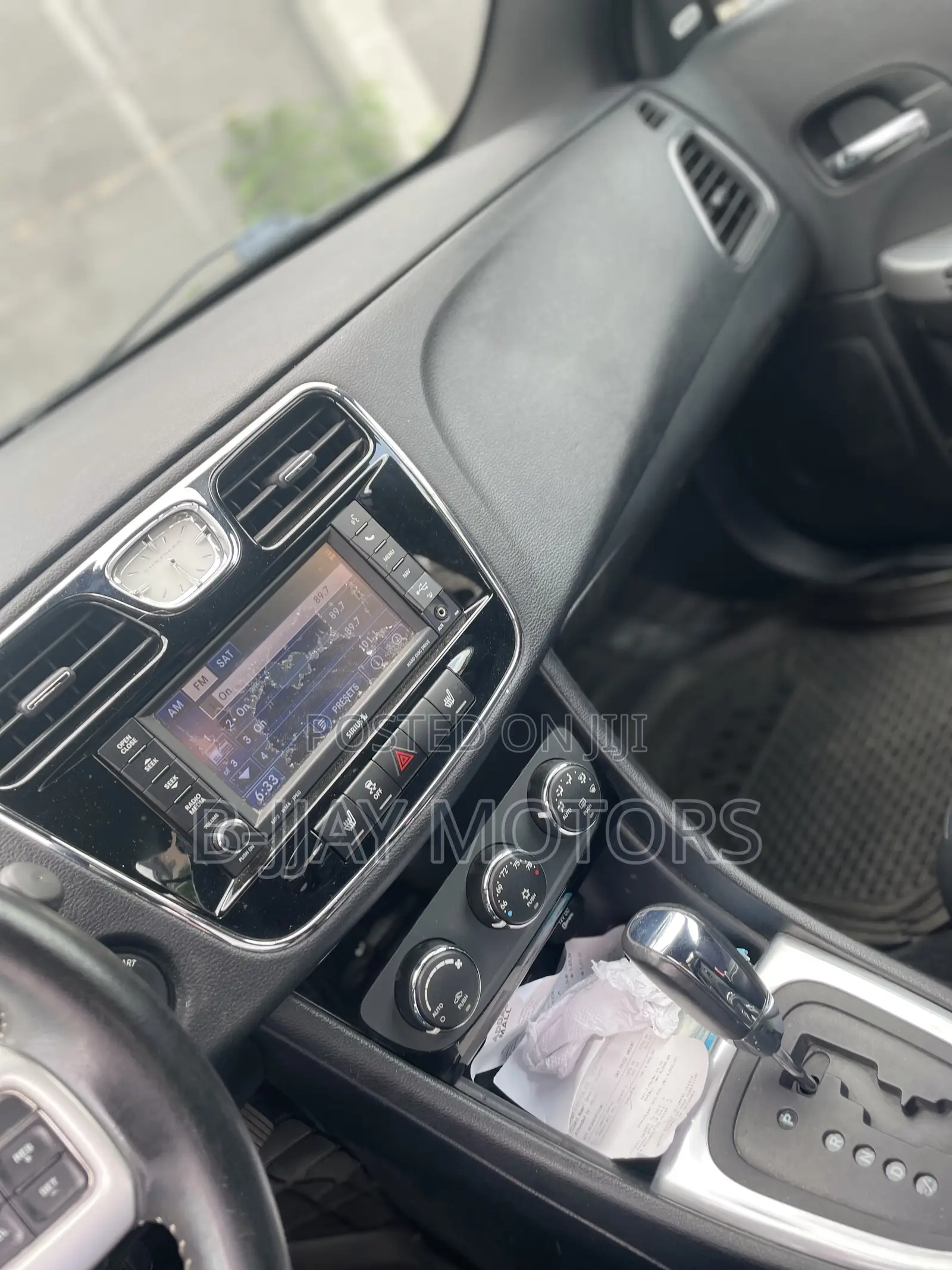 Chrysler Voyager 2013 Black