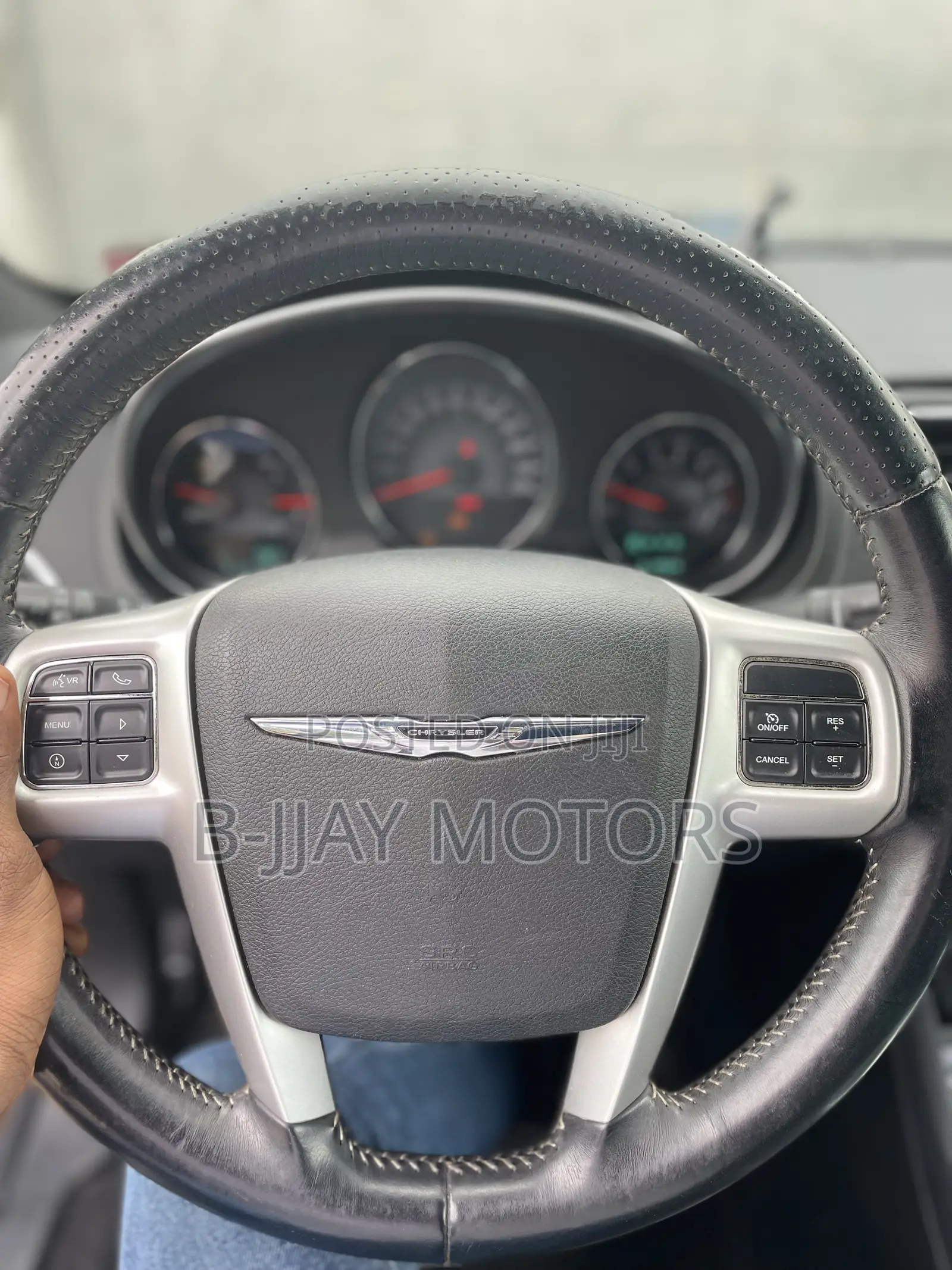 Chrysler Voyager 2013 Black