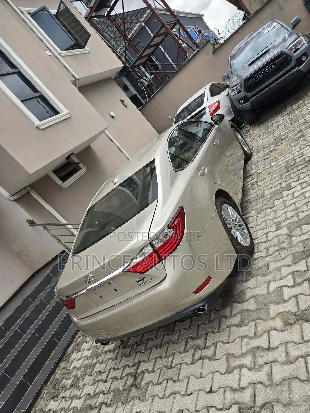 Lexus ES 350 FWD 2014 Red