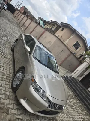Lexus ES 350 FWD 2014 Red