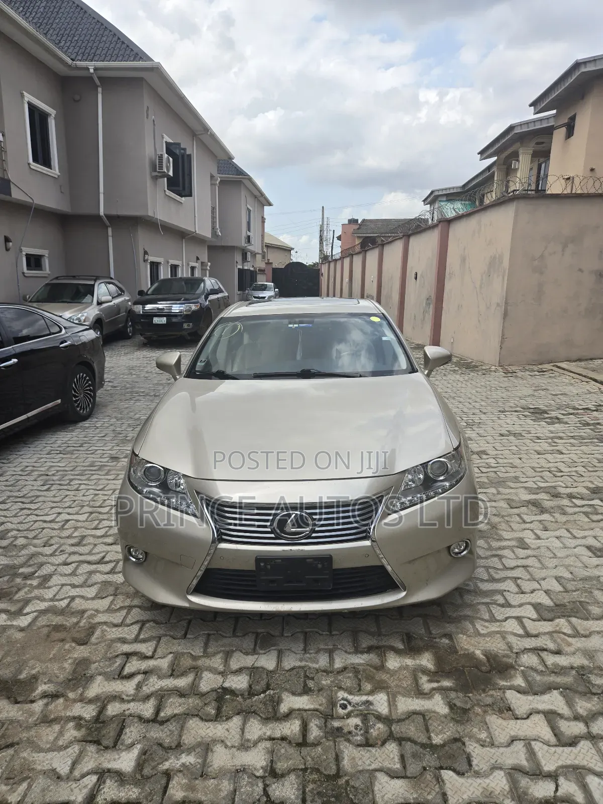 Lexus ES 350 FWD 2014 Red