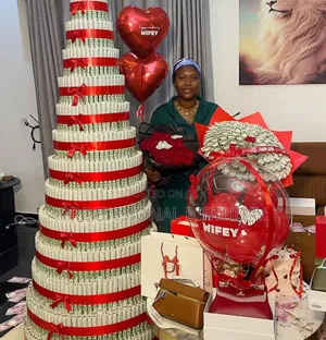Money Birthday Surprise for Queen, Lover, Wife in Lagos