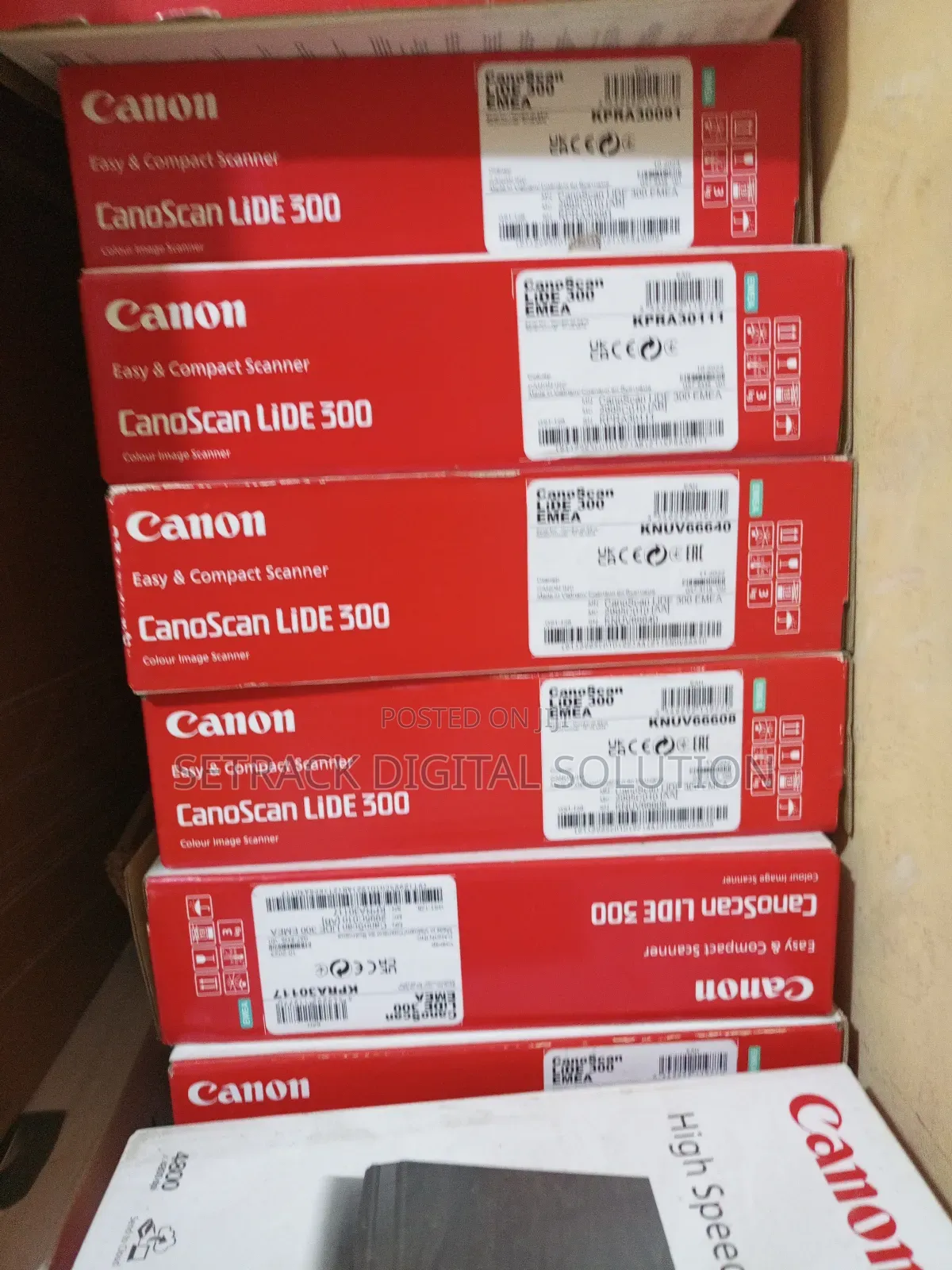 Canon Lide 300 Scanner A4 Size Flatbed | 2400dpi