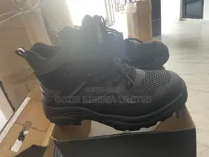 Robust Safety Shoe