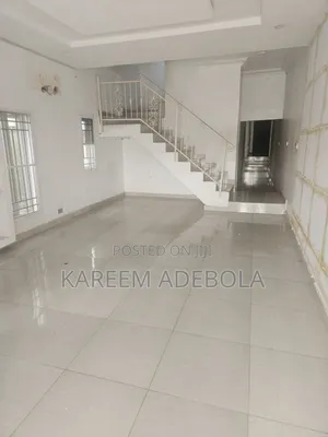 4bdrm Duplex in Ogunlana, Opebi for rent
