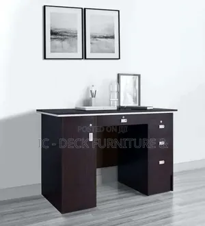 DSK14 Office Desk