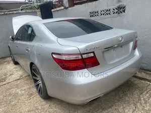 Lexus LS 460 2008 Silver