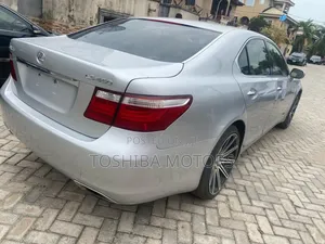 Lexus LS 460 2008 Silver