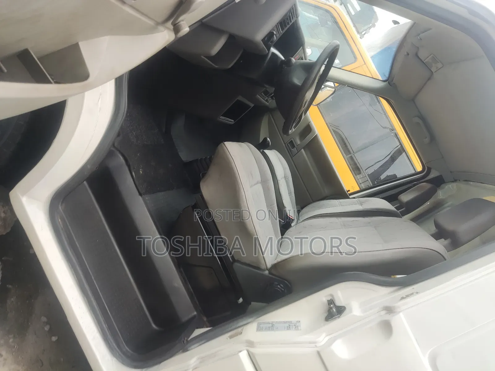 Volkswagen Transporter 2004 White
