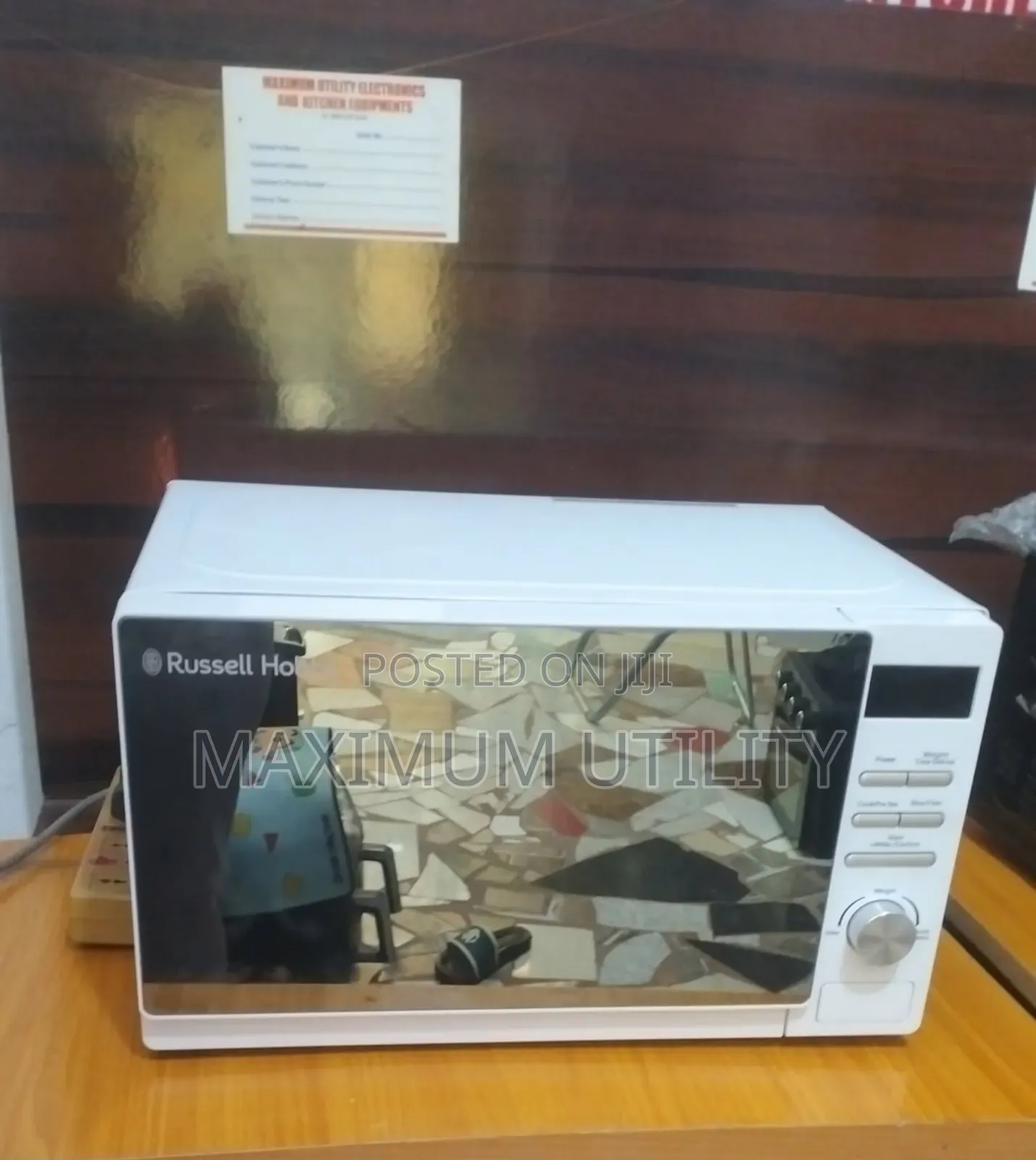 Russell Hubbs 20 LTRS Clean Uk Used Mirror Face Microwave