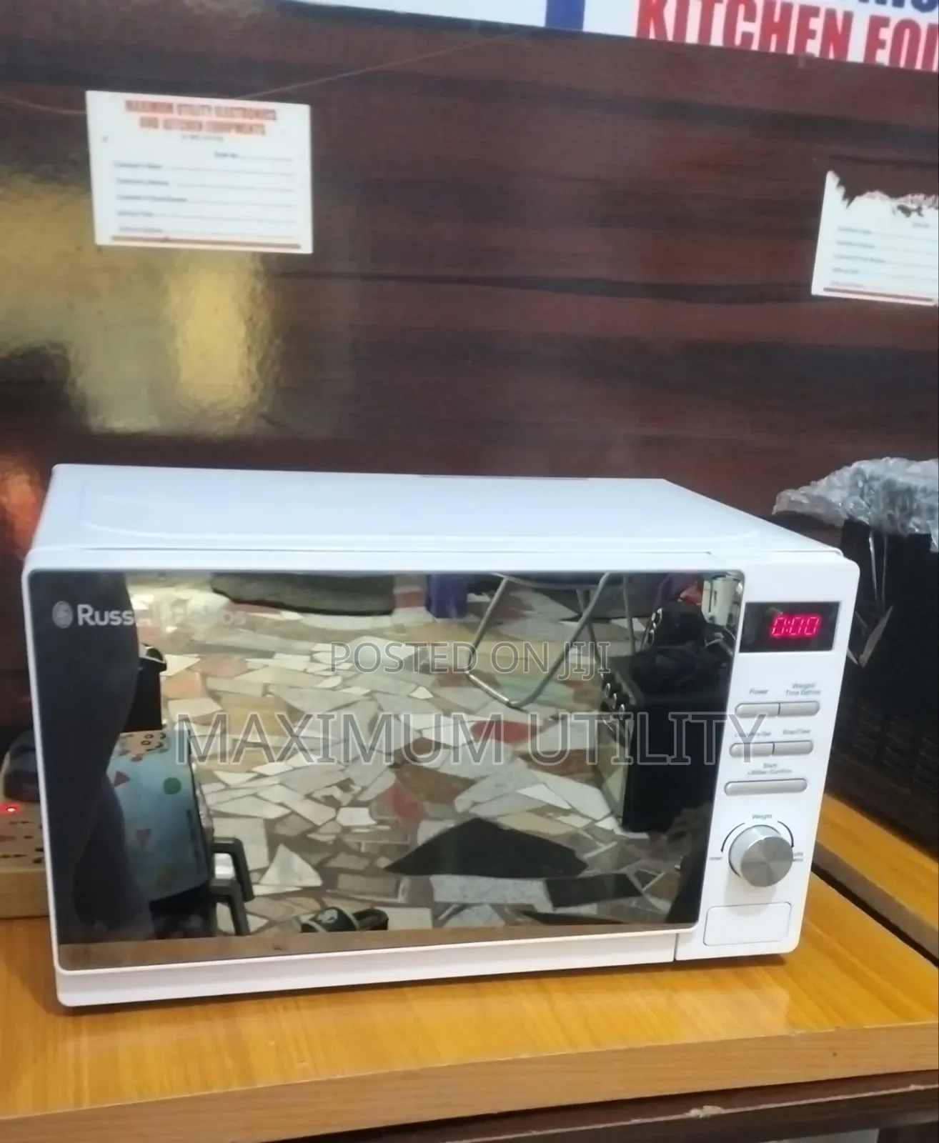 Russell Hubbs 20 LTRS Clean Uk Used Mirror Face Microwave