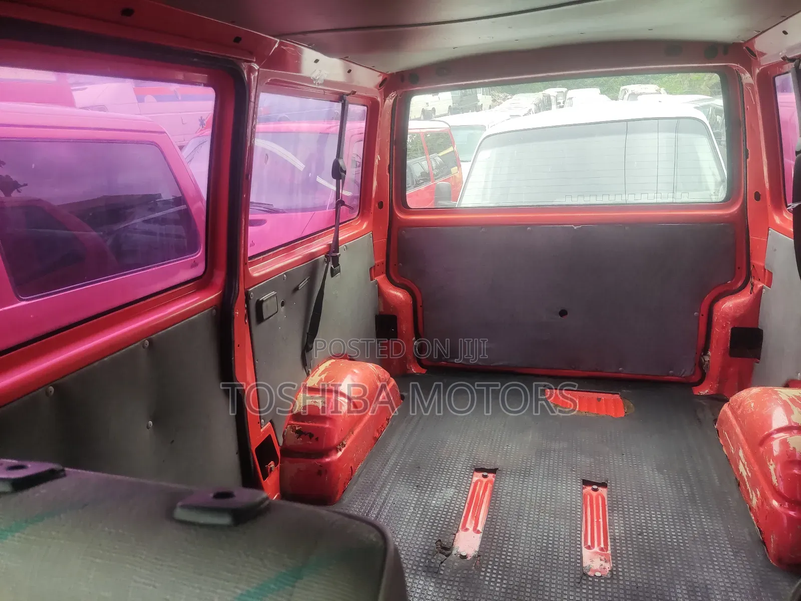 Volkswagen Transporter 2005 Orange