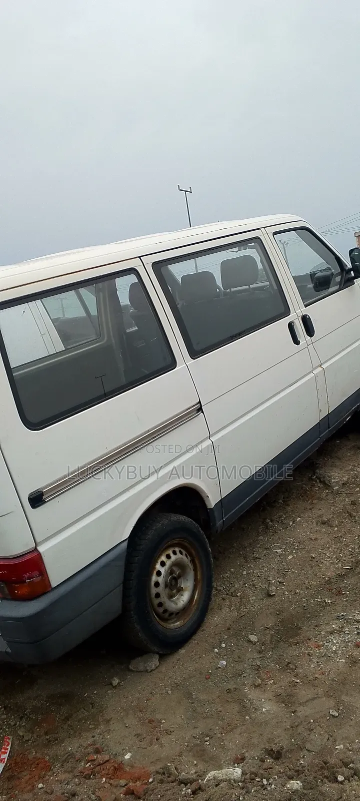Volkswagen Transporter 2002 White