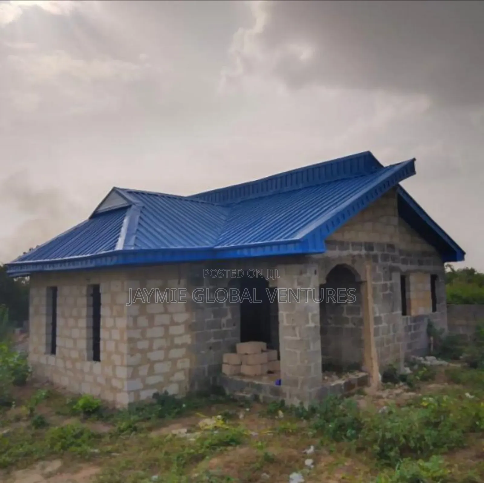 3bdrm Bungalow in Off Ilaro Rd, Via, Ewekoro for sale