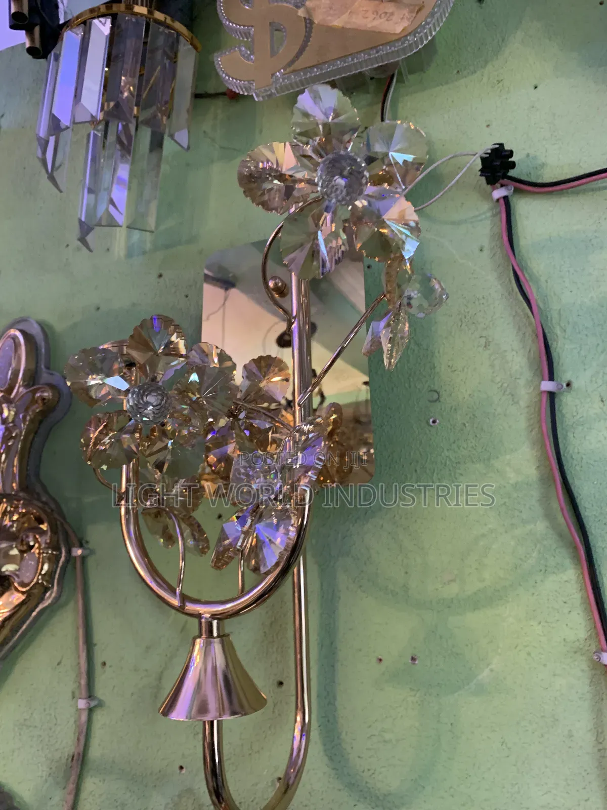 Royal Glow Wall Bracket