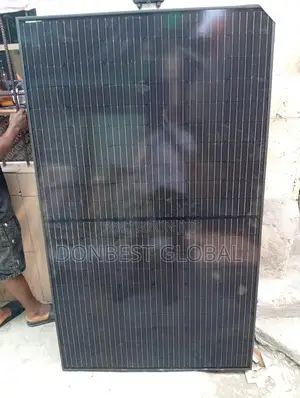 550watts Solar Panels Mono Canada All Black