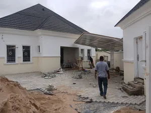 3bdrm Bungalow in Sungold Estate, Galadimawa for rent