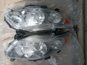 Headlight Toyota Corolla 2008-09 Model