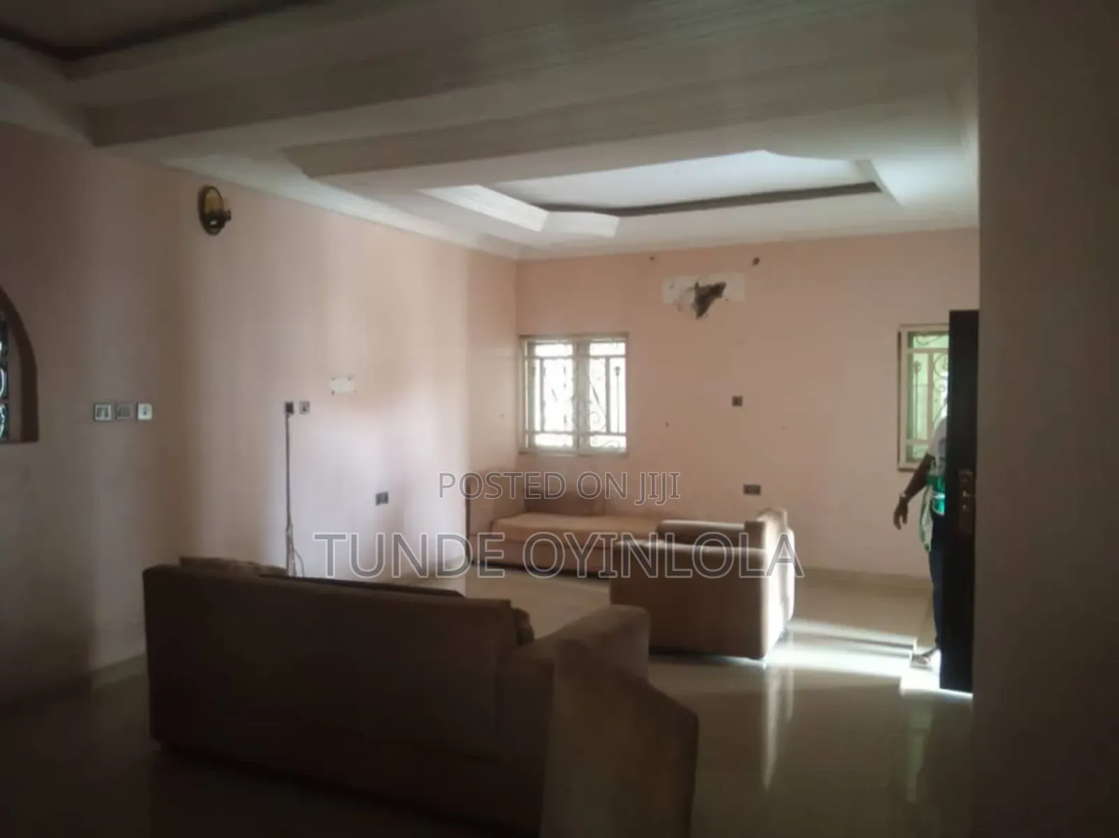 Furnished 9bdrm Block of Flats in FHA for sale