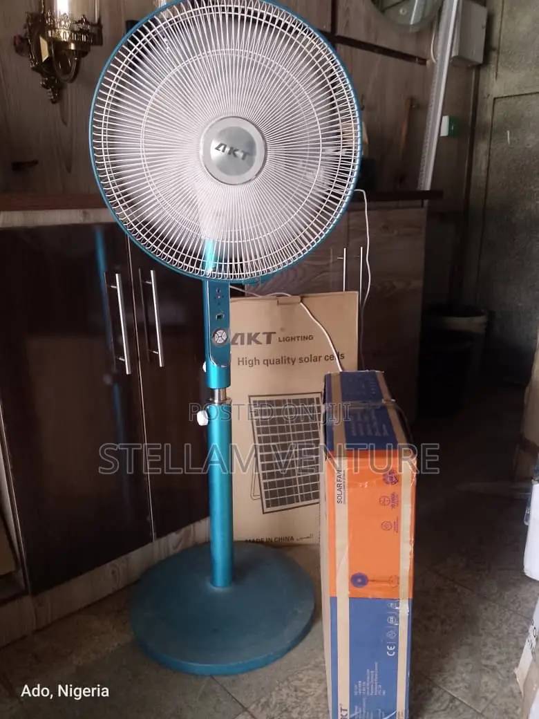 Akt Solar/ Rechargeable Fan