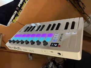 Studio Midi Keyboard With 16 Drums Pad