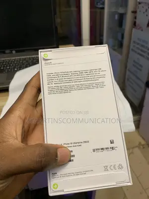 New Apple iPhone 16 256 GB Blue