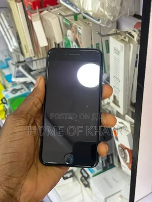 Apple iPhone 7 128 GB Black