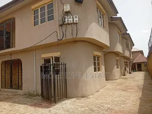 3bdrm Duplex in Olowonla, Igando / Ikotun/Igando for sale